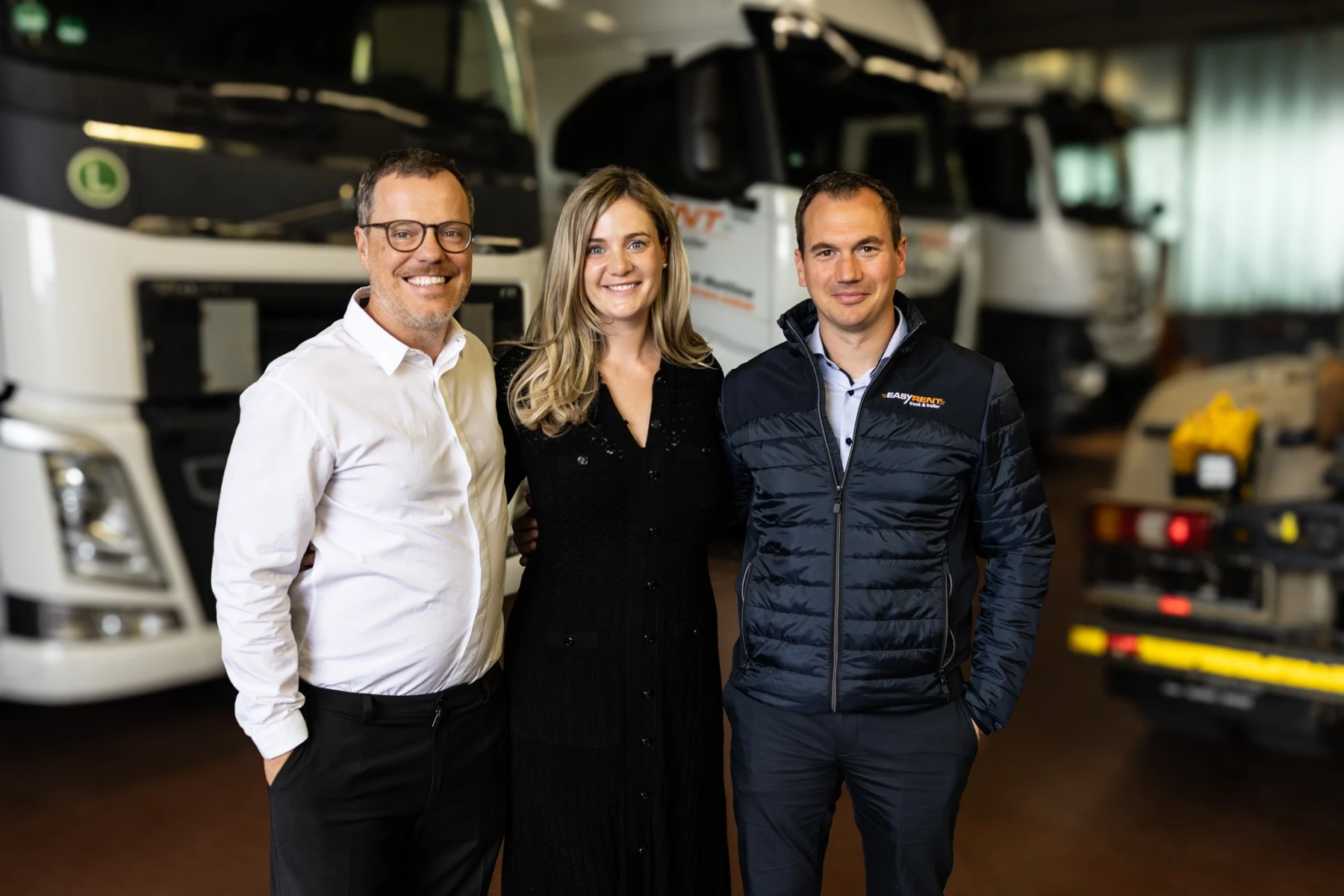 Photo de groupe de la direction d’Easy Rent truck & trailer : Andreas Margaritis, Michelle Lemmens, José Wolff